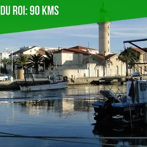 https://les-comtadins-parking-terrasse-clim.aixenprovencehotels.org