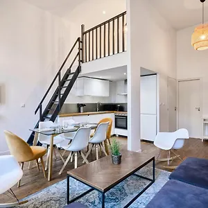 https://lille-centre-superbe-appartement-lumineux-6p-3ch.lillehotels.org